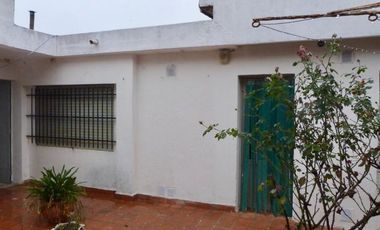 VENTA CASA + LOCAL COMERCIAL - CORREA, SANTA FE.