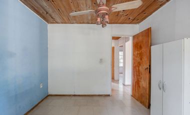 VENTA CASA 4 AMBIENTES DEL VISO MONTECARLO