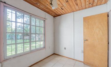 VENTA CASA 4 AMBIENTES DEL VISO MONTECARLO