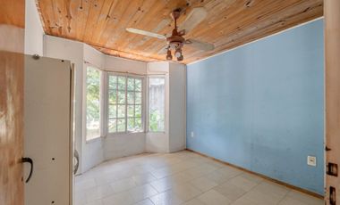 VENTA CASA 4 AMBIENTES DEL VISO MONTECARLO