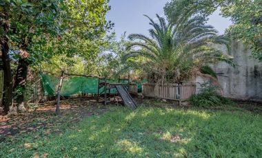 VENTA CASA 4 AMBIENTES DEL VISO MONTECARLO
