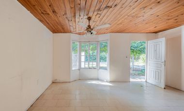 VENTA CASA 4 AMBIENTES DEL VISO MONTECARLO