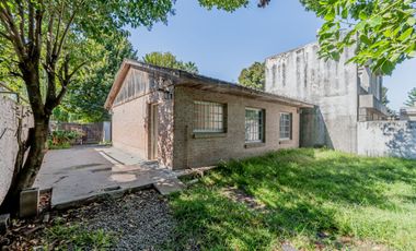 VENTA CASA 4 AMBIENTES DEL VISO MONTECARLO