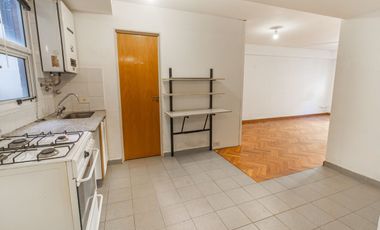 VENTA EN SAN ISIDRO AMPLIO MONOAMBIENTE-EXC UBIC!!