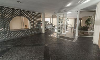 VENTA EN SAN ISIDRO AMPLIO MONOAMBIENTE-EXC UBIC!!