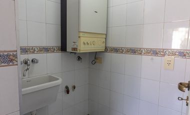 DPTO 2 AMB CON COCHERA Y PILETA DE NATAC, EXC UBIC