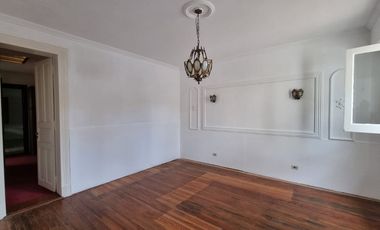 VENTA CASA CON DEPARTAMENTO