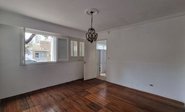 VENTA CASA CON DEPARTAMENTO
