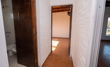 QUINTA A ESTRENAR EN ARROYO LEYES - 3 DORMITORIOS