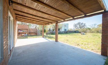 QUINTA A ESTRENAR EN ARROYO LEYES - 3 DORMITORIOS