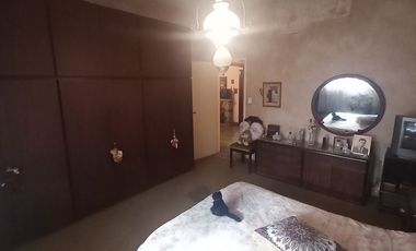 VENTA PH 6 AMBIENTES COCHERA PATIO TERRAZA BLOQUE