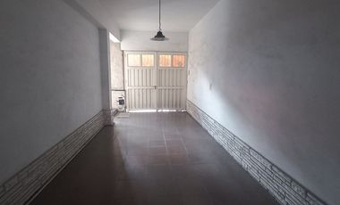 VENTA PH 6 AMBIENTES COCHERA PATIO TERRAZA BLOQUE