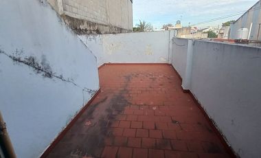 VENTA PH 6 AMBIENTES COCHERA PATIO TERRAZA BLOQUE