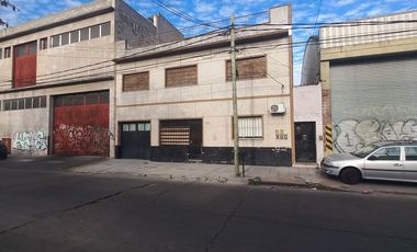 VENTA PH 6 AMBIENTES COCHERA PATIO TERRAZA BLOQUE