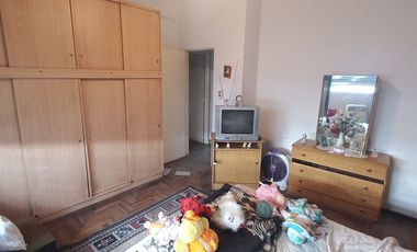 VENTA PH 6 AMBIENTES COCHERA PATIO TERRAZA BLOQUE