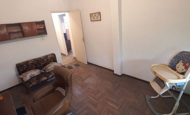 VENTA PH 6 AMBIENTES COCHERA PATIO TERRAZA BLOQUE