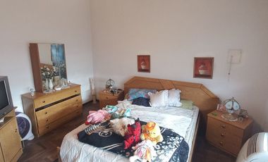 VENTA PH 6 AMBIENTES COCHERA PATIO TERRAZA BLOQUE