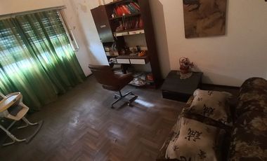 VENTA PH 6 AMBIENTES COCHERA PATIO TERRAZA BLOQUE