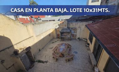 VENTA CASA RAMOS MEJIA INVERSOR FLIPPING 10X31MTS