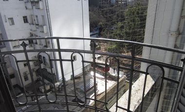 ALQUILER OFICINA  LUMINOSO 4 AMPLIOS DESPACHOS