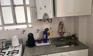 ALQUILER OFICINA  LUMINOSO 4 AMPLIOS DESPACHOS