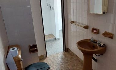 VENTA DE GALPÓN CON 5 DEPTOS DOCK SUD AVELLANEDA