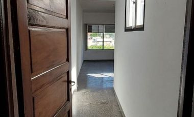 VENTA DE GALPÓN CON 5 DEPTOS DOCK SUD AVELLANEDA