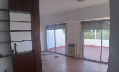 VENTA DE GALPÓN CON 5 DEPTOS DOCK SUD AVELLANEDA