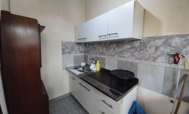 VENTA CASA EN BLOCK CON COCHERA Y QUINCHO, QUILMES