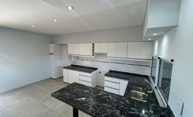 VENTA CASA 2 DORMITORIOS  FINCAS DE IBARLUCEA