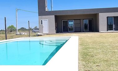 VENTA CASA 2 DORMITORIOS  FINCAS DE IBARLUCEA