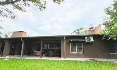 VENTA CASA 2 D + QUINCHO | 569m² | ALTOS DEL SAUCE