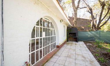 SE VENDE CASA QUINTA 2 DORM Y PILETA EN LAS PALTAS