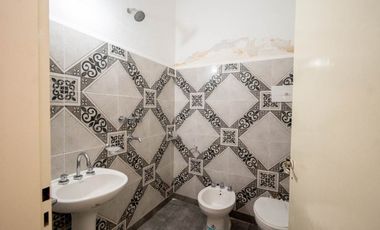 SE VENDE CASA QUINTA 2 DORM Y PILETA EN LAS PALTAS