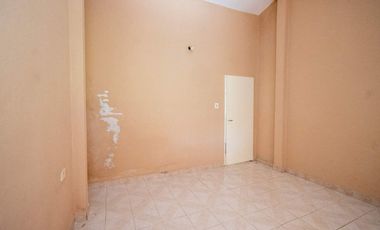 SE VENDE CASA QUINTA 2 DORM Y PILETA EN LAS PALTAS