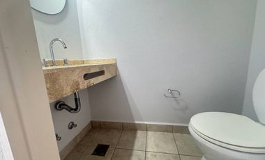 ALQUILER TRIPLEX 3 AMBIENTES COCHERA FLORIDA