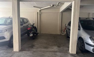 ALQUILER TRIPLEX 3 AMBIENTES COCHERA FLORIDA