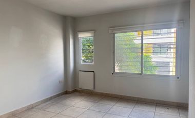 ALQUILER TRIPLEX 3 AMBIENTES COCHERA FLORIDA