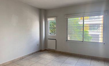 ALQUILER TRIPLEX 3 AMBIENTES COCHERA FLORIDA