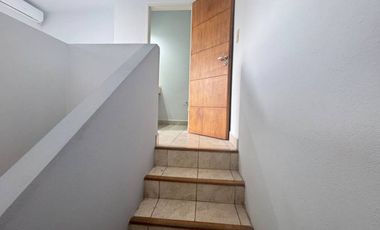 ALQUILER TRIPLEX 3 AMBIENTES COCHERA FLORIDA