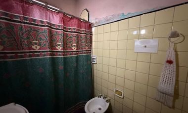 VENTA CASA MULTIFAMILIAR LANUS!