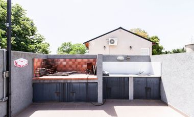 VENTA CASA 4 AMB REFACCIONADA C/TERRAZA BURZACO