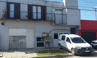 VENTA EN BLOCK 3 PH Y LOCAL BERNARDINO RIVADAVIA