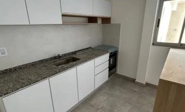 ALQUILER DEPARTAMENTE CÉNTRICO