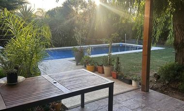 CASA EN VENTA 5 AMBENTES EN CANNING
