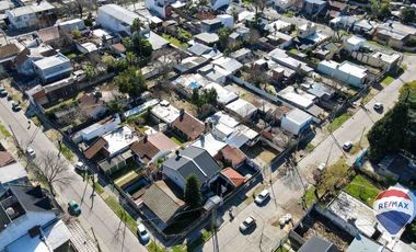 CASA DOS AMBIENTES VENTA MONTE GRANDE A RECICLAR