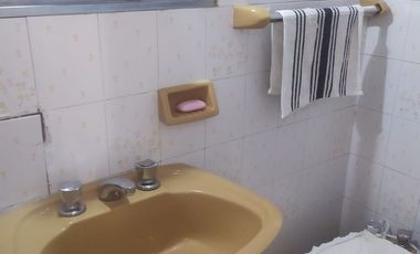 VENTA PH 3 AMBIENTES QUILMES PB SIN EXPENSAS PATIO