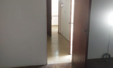 VENTA PH 3 AMBIENTES QUILMES PB SIN EXPENSAS PATIO