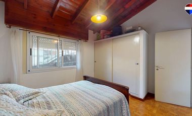 Venta Ph tipo casa con patio en Villa Adelina