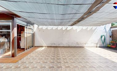 Venta Ph tipo casa con patio en Villa Adelina